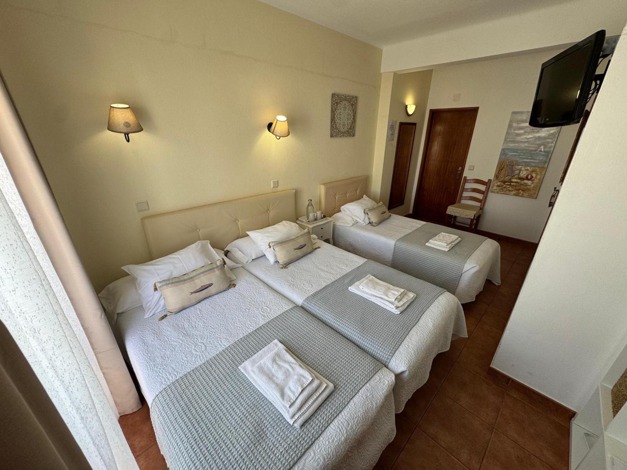 Quartos Abelha Porto Covo Exterior photo